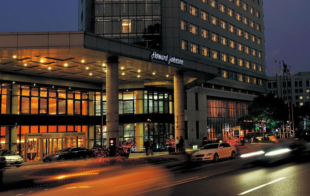 Howard Johnson Caida Plaza Shanghai Exterior photo